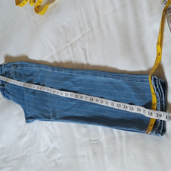 Hollister striped ultra high rise mom jeans size 27 - Picture 10 of 16